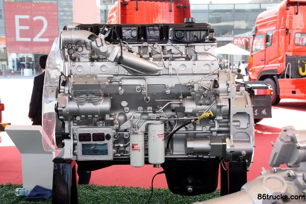 DongfengISZ450 40 450 ch 13L China IV Moteur diesel Extérieur (2) | 86Trucks
