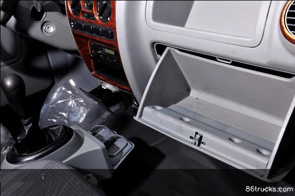 2010 Changhe Freida Luxury 52hp 1.1L Van Cab (1) | 86Trucks