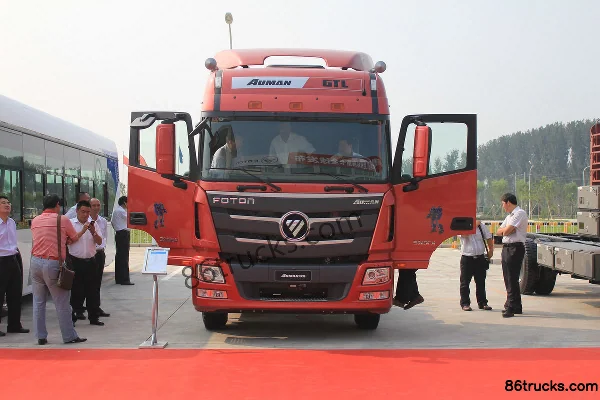 Foton AumanGTL 6 Series Heavy Truck Super Power Edition 360 hp 4X2(6 wheels) Tractor Truck Exterior (2) | 86Trucks