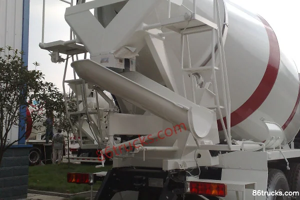 SHACMAN Delong F2000 340 hp 6X4(10 wheels) Concrete Mixer Truck Cab (1) | 86Trucks