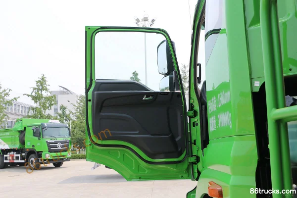 Foton Auman nouveau ETX série 9 camion lourd 400 ch 8X4(12 roues) camion benne 7,4 m Cabine (1) | 86Trucks