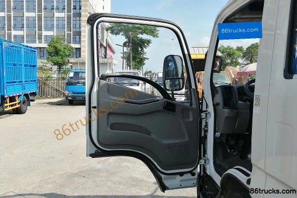 JMC Kaiyun Zhongti 143 hp 4X2(6 wheels) 3.105 m double-row van truck (China VI) Cab (1) | 86Trucks