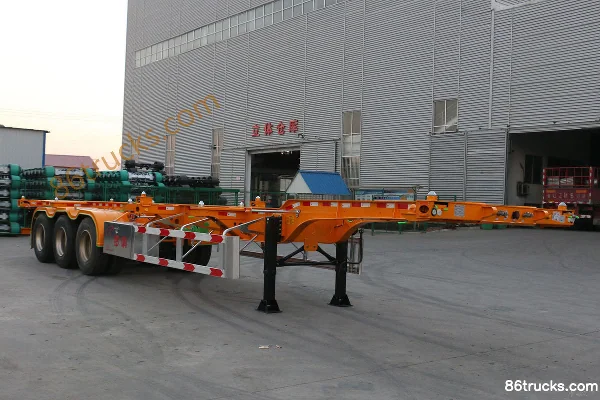 Luoxiang 40ft Gooseneck Container Semi-Trailer Exterior
