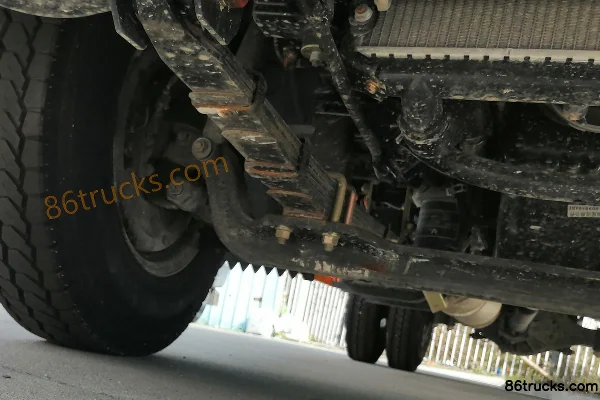 JMC Shunda cabine étroite 116 ch 4X2(6 roues) camion léger à ridelles cabine double 3,29 m Châssis (2) | 86Trucks