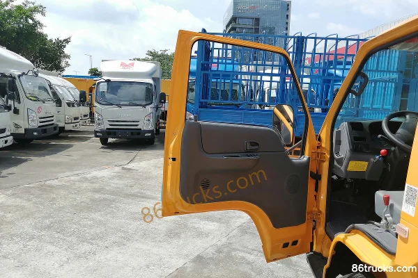 JMC Shunda Narrow Body 116hp 4X2(6 wheels) 3.626m dump truck Cab (1) | 86Trucks
