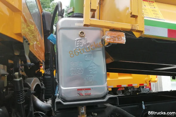 Dongfeng Commercial Vehicle Tianlong KC Heavy Truck 340 hp 8X4(12 wheels) 5.8m Dump Truck (Hande Axle) Body (2) | 86Trucks