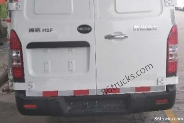 HIGER H5F 3.52T 5.5m pure electric enclosed van 62.21kWh Exterior (3) | 86Trucks