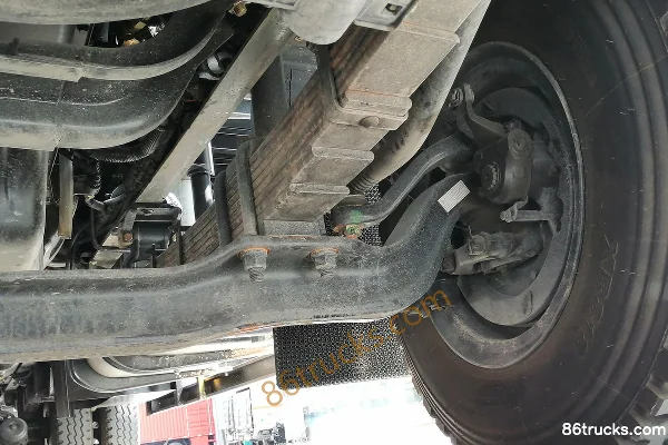 Dongfeng Commercial Vehicle Tianjin VR camion moyen 2019 180 ch 4X2(6 roues) camion porteur fourgon 7,5 m Châssis (3) | 86Trucks