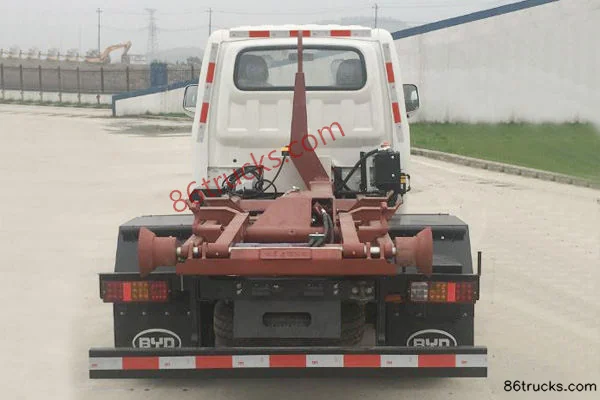 BYD T4C 4T 5.2m Single Row Electric Hook Lift Garbage Truck 60.23kWh 4X2(6 wheels) Exterior (2) | 86Trucks