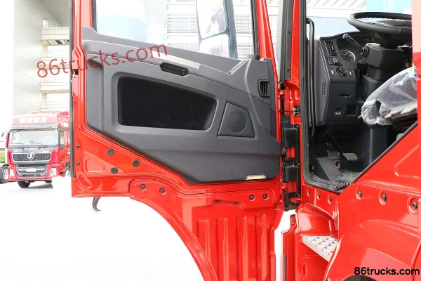 SHACMAN Delong X3000 460 hp 6X4(10 wheels) LNG Dangerous Goods Tractor Truck (China VI) Cab (3) | 86Trucks