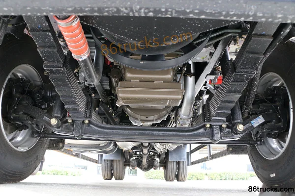SHACMAN Delong L3000 Enhanced Edition 245hp 4X2(6 wheels) 6.75m Van Body Truck Chassis (2) | 86Trucks
