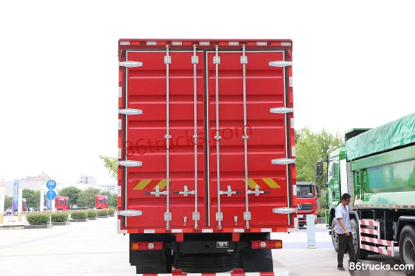 SHACMAN Delong L3000 Enhanced Edition 245hp 4X2(6 wheels) 6.75m Van Body Truck (3) | 86Trucks