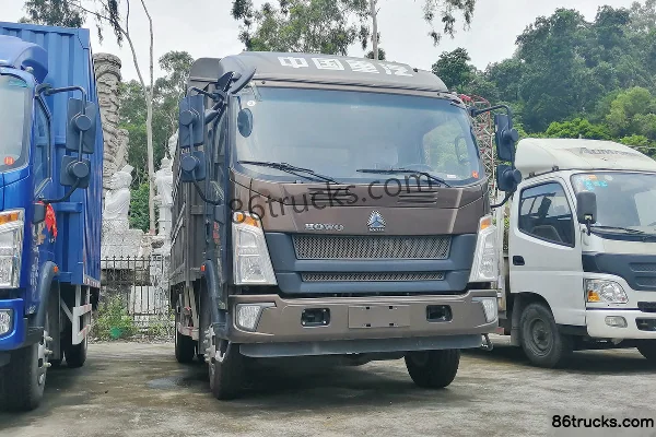 Sinotruk HOWO Tongsai 154 ch 4X2(6 roues) camion léger à ridelles monoplace 4,15 m (10 vitesses) Extérieur (2) | 86Trucks