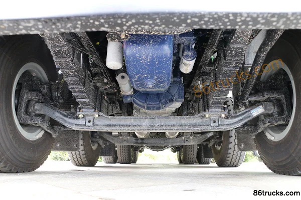 SHACMAN Delong New M3000 Standard 350 hp 8X4(12 wheels) 5.6m Dump Truck Cab (1) | 86Trucks
