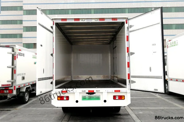 Senyuan SE4 4.5T 4.12m Single Row Electric Van Light Truck 98.04kWh 4X2(6 wheels) Chassis (1) | 86Trucks