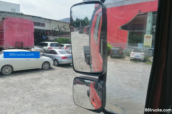 FAW Jiefang J6M Heavy Truck 350 hp 4X2(6 wheels) Tractor Truck (12-speed) Cab (2) | 86Trucks