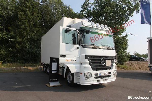 Mercedes-Benz Actros Heavy Truck 480 hp 6X2(8 wheels) 7.3m Van Cargo Truck (Model 2548L) Exterior (3) | 86Trucks