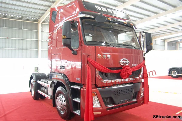 Shijun Geaolei Heavy Truck 375 hp 4X2(6 wheels) Tractor Truck Exterior