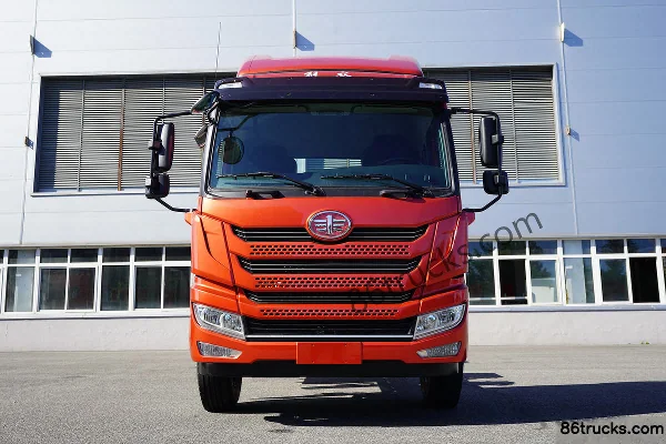 FAW Jiefang Qingdao Long V Medium Truck 2.0 Edition 180hp 4X2(6 wheels) 7.8m Van Cargo Truck Chassis Exterior (2) | 86Trucks