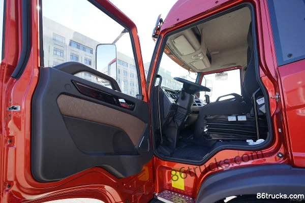 FAW Jiefang Qingdao Long V Medium Truck 2.0 Edition 180hp 4X2(6 wheels) 7.8m Van Cargo Truck Chassis Cab (2) | 86Trucks