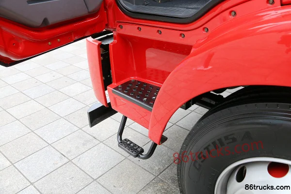 FAW Liute Jinlu 260 ch 4X2(6 roues) porte-voitures à essieu central Cabine (2) | 86Trucks