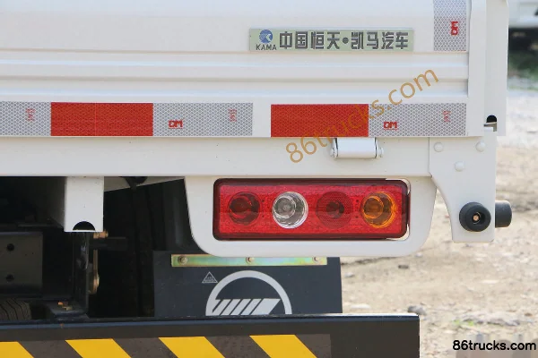Kama Ruihang X1 1.5L 110hp 4X2(6 wheels) 3.98m Single Row Flatbed Micro Truck Body (3) | 86Trucks