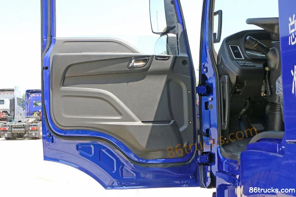 Foton Auman New ETX 6 Series Heavy Truck 400 hp 6X4(10 wheels) Tractor Truck (Low Roof) Cab (3) | 86Trucks