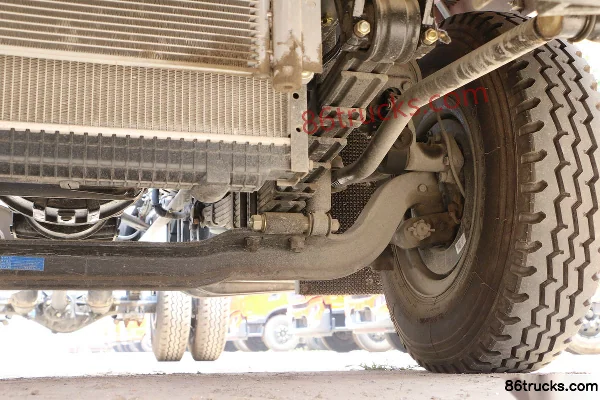 Dongfeng Commercial Vehicle Tianjin Medium Truck 180hp 4X2(6 wheels) Cargo Truck Chassis (3) | 86Trucks