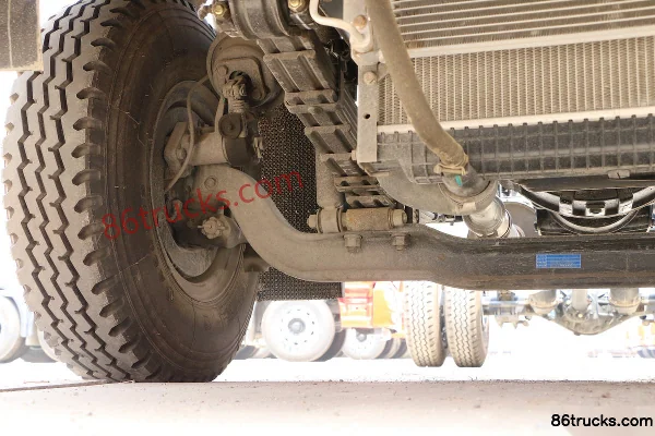 Dongfeng Commercial Vehicle Tianjin Medium Truck 180hp 4X2(6 wheels) Cargo Truck Chassis (2) | 86Trucks