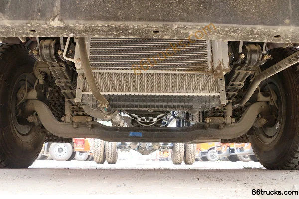 Dongfeng Commercial Vehicle Tianjin Medium Truck 180hp 4X2(6 wheels) Cargo Truck Chassis (1) | 86Trucks