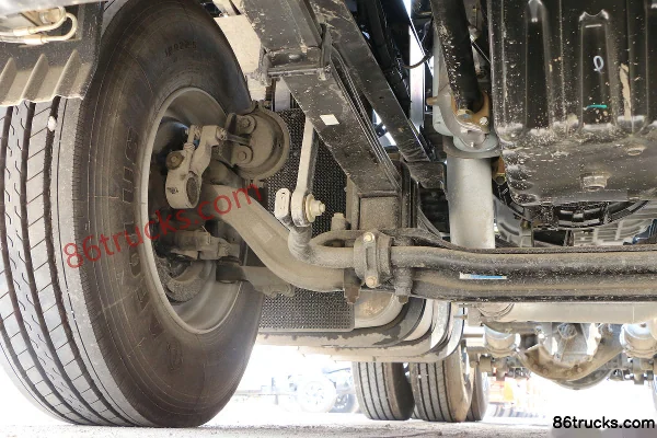 Dongfeng Commercial Vehicle Tianlong Heavy Truck Qihang Edition 450hp 6X4(10 wheels) Dangerous Goods Tractor Truck (435 Rear Axle) Chassis (