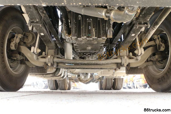Dongfeng Commercial Vehicle Tianlong Heavy Truck Qihang Edition 450hp 6X4(10 wheels) Dangerous Goods Tractor Truck (435 Rear Axle) Chassis (
