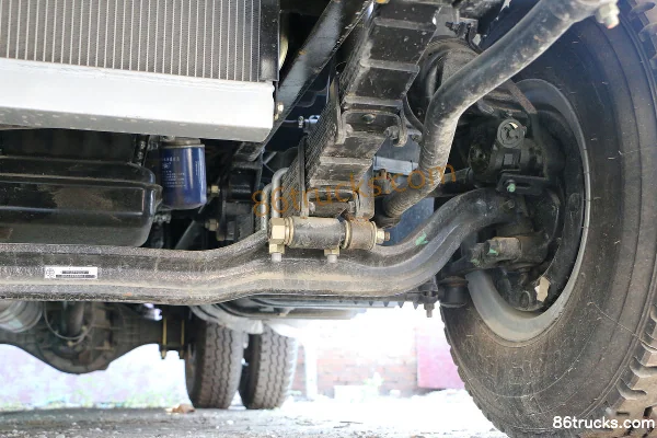 Tangjun Ouling T7 Series 129hp 4X2(6 wheels) 4.05m Dump Truck Chassis (3) | 86Trucks