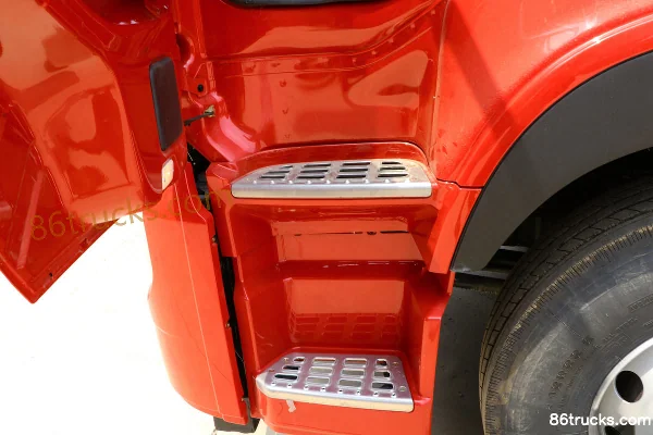 Dongfeng Commercial Vehicle Tianlong VL Heavy Truck 2019 400hp 6X4(10 wheels) Tractor Truck (416 Rear Axle) Cab (3) | 86Trucks
