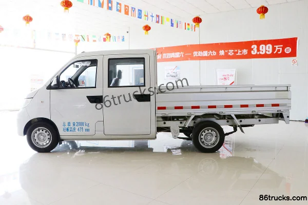 Karry Youjin Practical 1.3L 91hp 4X2(6 wheels) Gasoline 2.5m Double Row Flatbed Mini Truck (China VI) Exterior (3) | 86Trucks