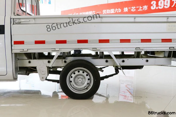 Karry Youjin Practical 1.3L 91hp 4X2(6 wheels) Gasoline 2.5m Double Row Flatbed Mini Truck (China VI) Body (3) | 86Trucks