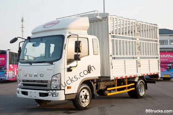 Qiling Auto H300 116 hp 4X2(6 wheels) 3.67m Crew Cab Stake Truck Exterior (3) | 86Trucks