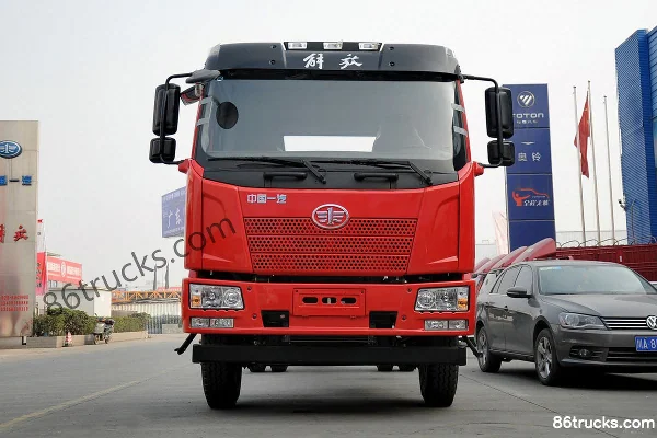 FAW Jiefang J6L 220 hp 6X2(8 wheels) Fresh Milk Transport Truck (Hongtianniu Brand) Exterior