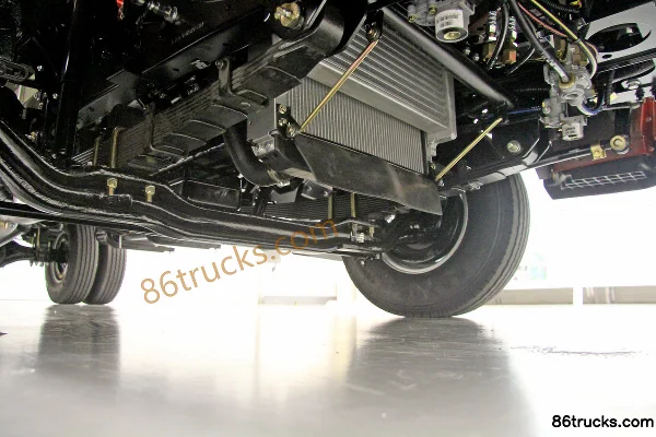 Yuejin Shangjun X500-33 2019 143hp 4X2(6 wheels) 4.2m Single Row Flatbed Light Truck Chassis (1) | 86Trucks