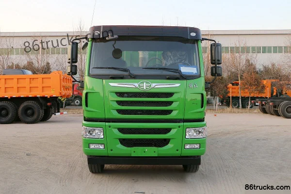 FAW Jiefang Qingdao Han V 260 hp 8X2(10 wheels) fuel tanker truck (Chusheng brand) Exterior