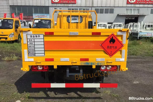 Yuejin Xiaofuxing S70 113 hp 4X2(6 wheels) 3.65m gas cylinder transport truck Exterior (3) | 86Trucks