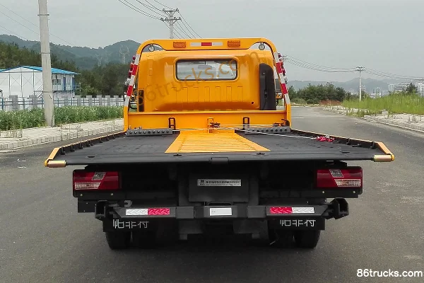 JMC Kairui 152hp 4X2(6 wheels) Wrecker Truck (Pafeite) Exterior (3) | 86Trucks