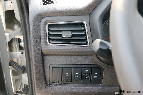 Foton Times Small Card Star 1 116 hp 4X2(6 wheels) 3.13m single-row sales truck Cab (2) | 86Trucks