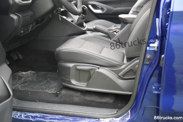Changan Kaicheng F70 Edition Executive 1.9T Diesel 149 ch 4x4(6 roues) Pickup Double Cab Standard Bed Châssis (2) | 86Trucks