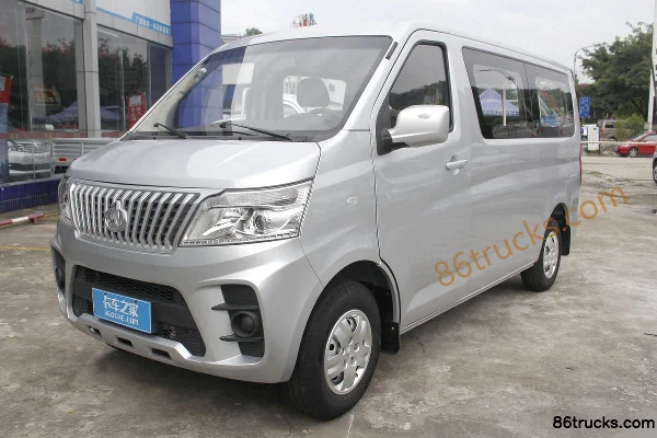 Changan Light Vehicle Ruixiang M60 2019 Standard 116 hp 6-Seat 1.5L Gasoline Flat Roof Rear Hatch Light Bus (China VI) Exterior (3) | 86Truc
