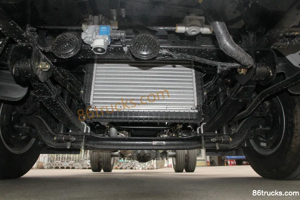 Foton Aoling Suyun 110 ch 4X2(6 roues) 4,14 m fourgon cabine simple Châssis (2) | 86Trucks
