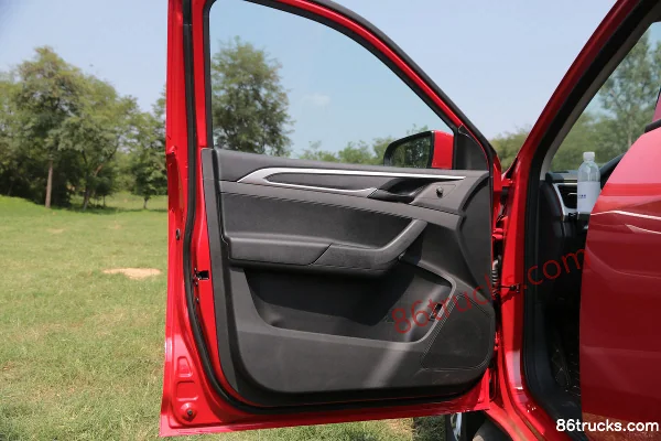 SAIC MAXUS T70 2019 Elite 2.0T Diesel 160hp 4WD High Chassis Small Double Cab Pickup (6AT) (2) | 86Trucks