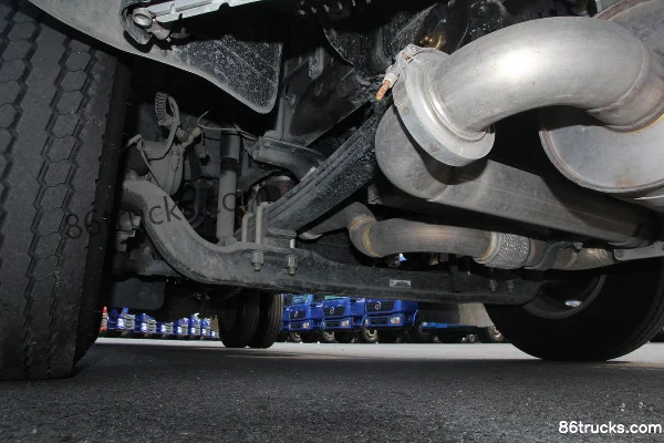 Foton Ollin CTS 141hp 4X2(6 wheels) 4.1m Gas Cylinder Transport Truck (Rongwo Brand) Chassis (1) | 86Trucks