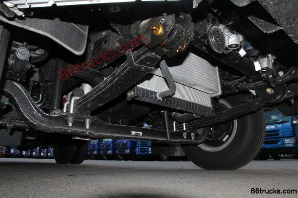 Foton Auman S3 Series 143 hp 4X2(6 wheels) 4.01m Live Aquatic Products Transport Truck (Shunzhao Brand) Chassis (2) | 86Trucks