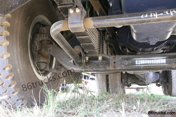 Foton AumanGTL Basic Edition 350hp 6X4(10 wheels) 5.6m LNG dump truck (China VI) Chassis (2) | 86Trucks